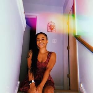 Meet your Posher, Erica